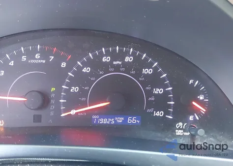 2011 Toyota Camry Le z USA, uszkodzony, nr VIN JTNBF3EK7B3012114